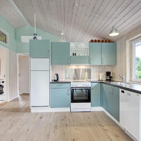 6 Person In Nykobing Sj Дом отдыха *